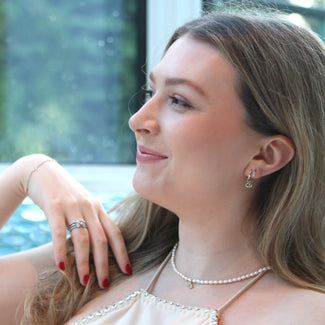 9ct Solid Gold Peridot & Freshwater Pearl Necklace