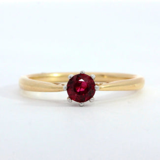 0.52ct Round Ruby 8 claws Solitaire Ring