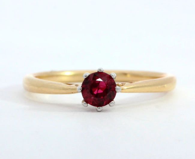 0.52ct Round Ruby 8 claws Solitaire Ring