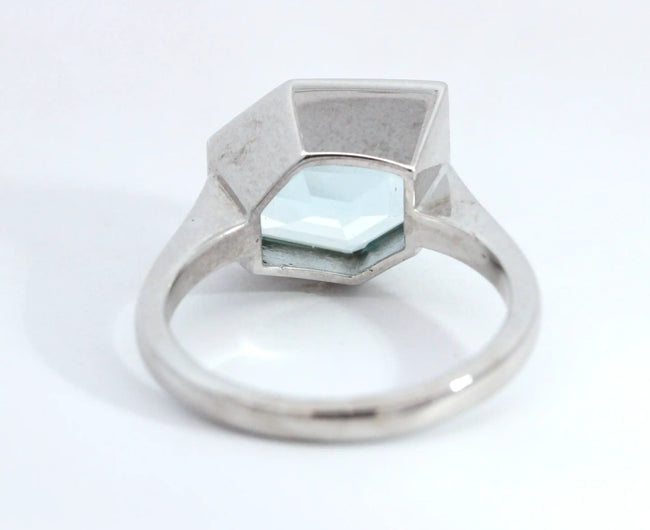 4.8ct Aquamarine Hexagon Bezel Ring