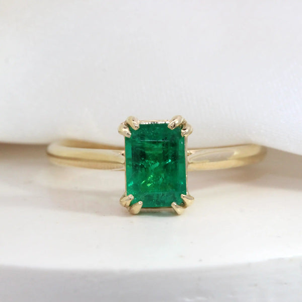 Emerald Gemstone Guide: Meaning and Buying Tips – Holts Gems