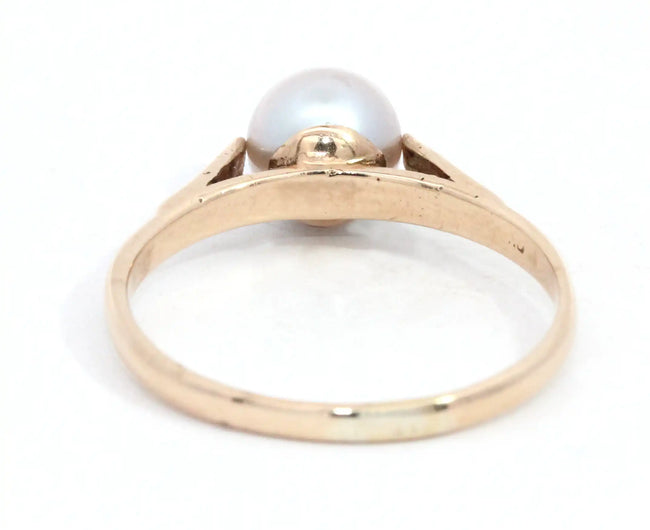 Grey Pearl Ring
